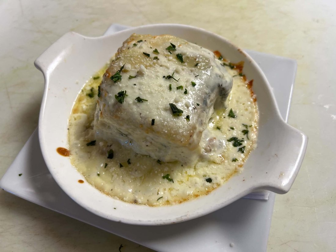 Baked clams oreganata
