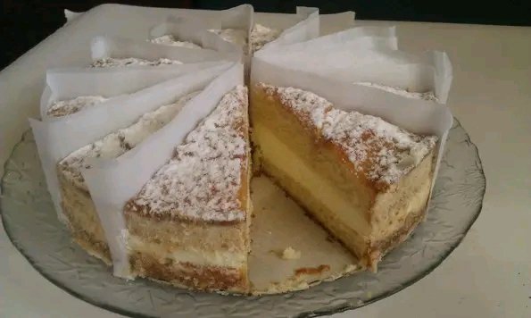 Tiramisu cake